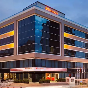 Otel Ramada Encore Kartal