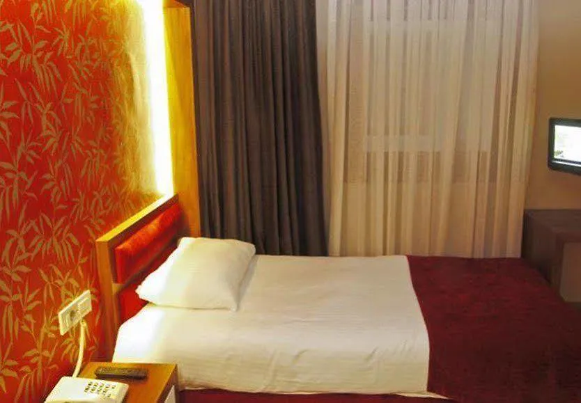 Bella Hotel Isztambul 2*,
